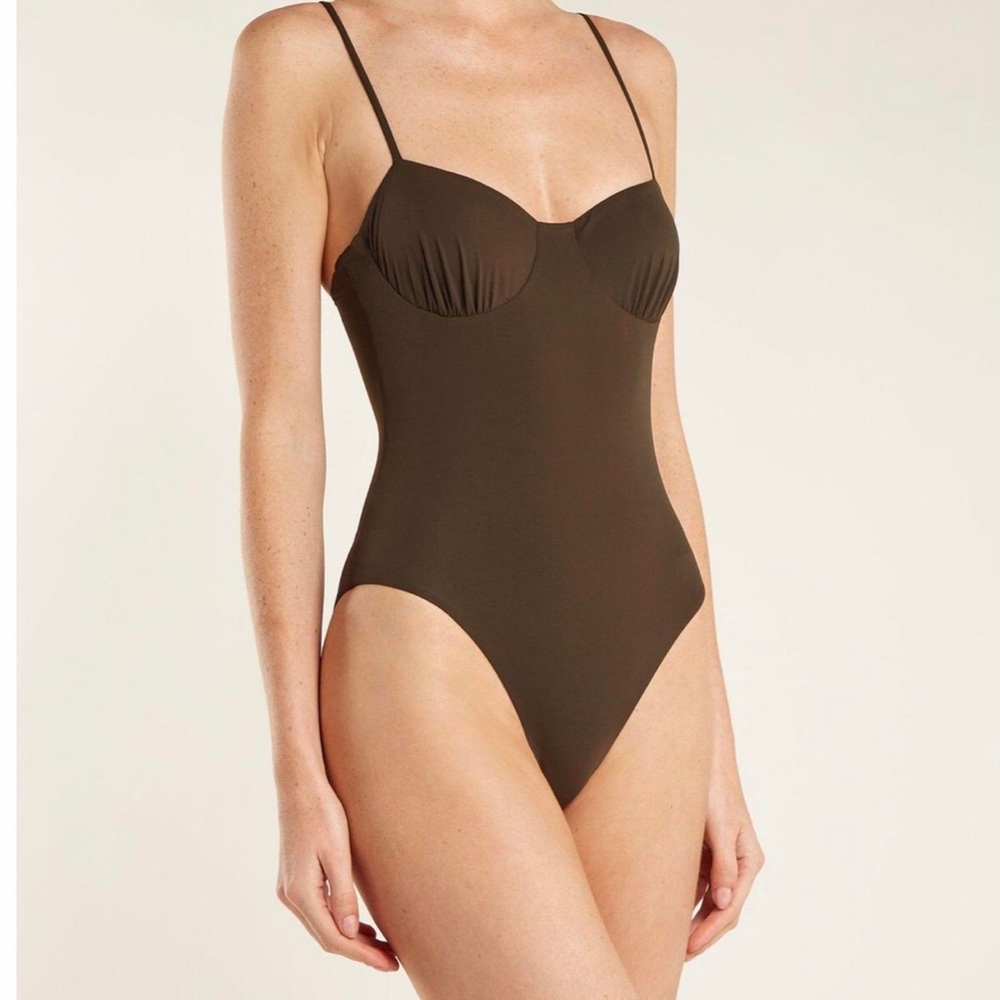 Dos Gardenias one piece